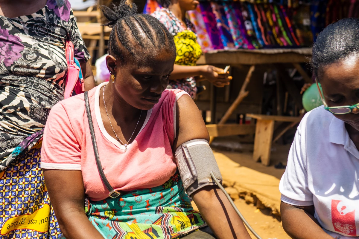 As part of “Salt Breaks Hearts,” the vendors are screened for hypertension. Also known as high blood pressure, hypertension affects almost 1.3 billion people worldwide.